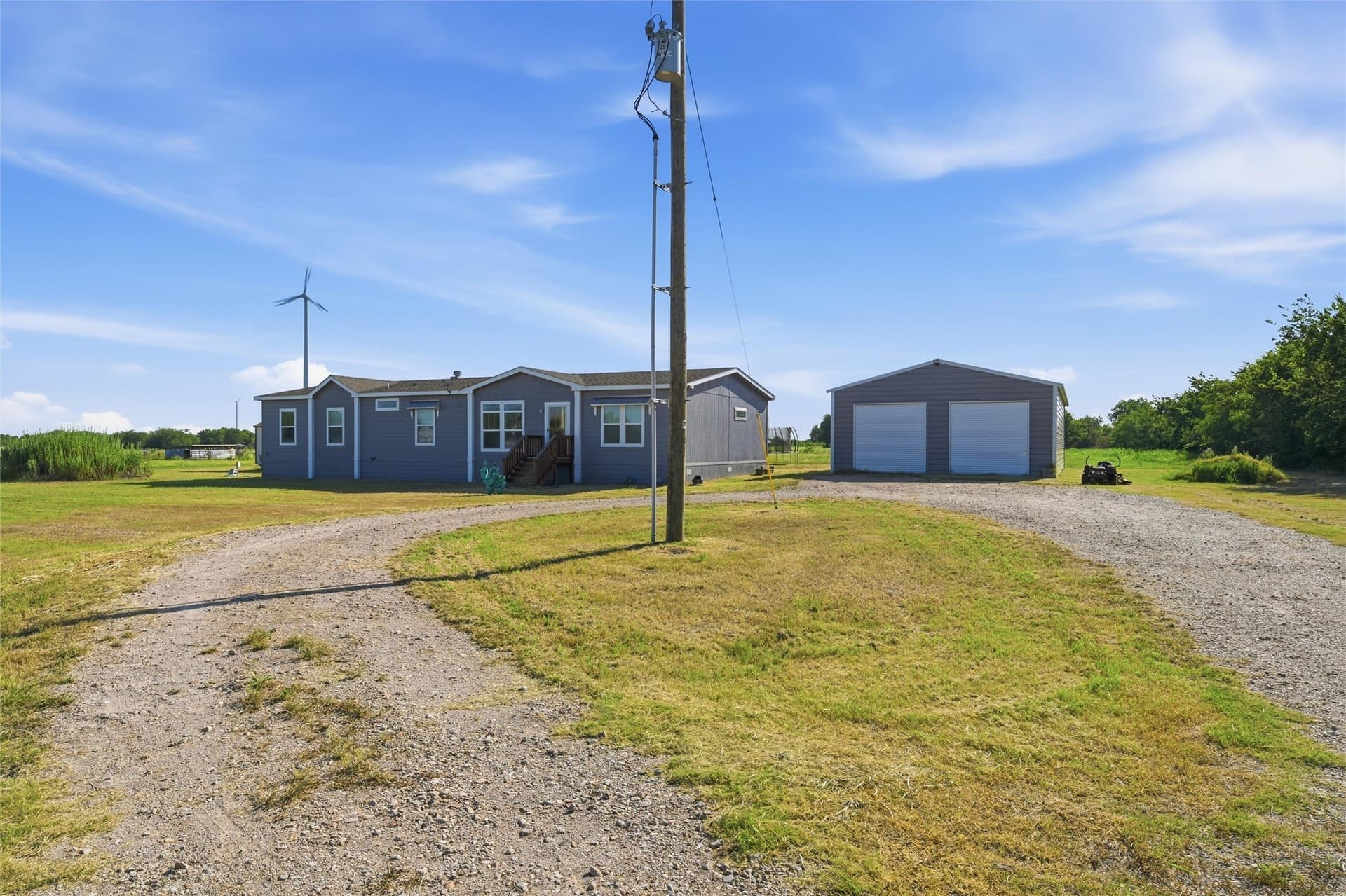 11.77 acres in Hill County - photo 2