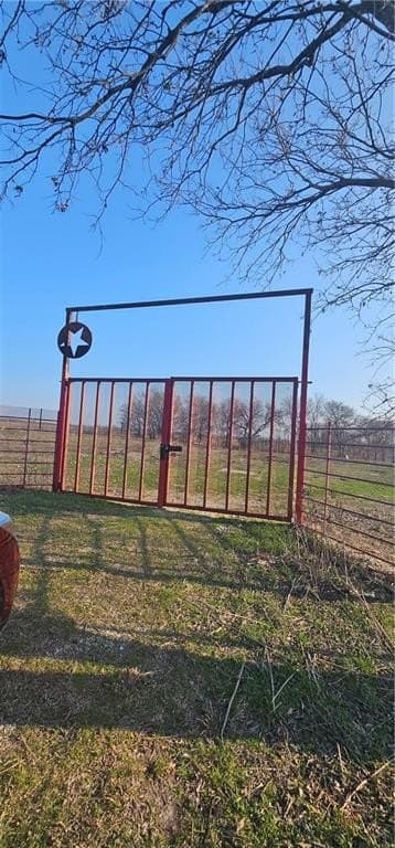 2.43 acres in Hill County