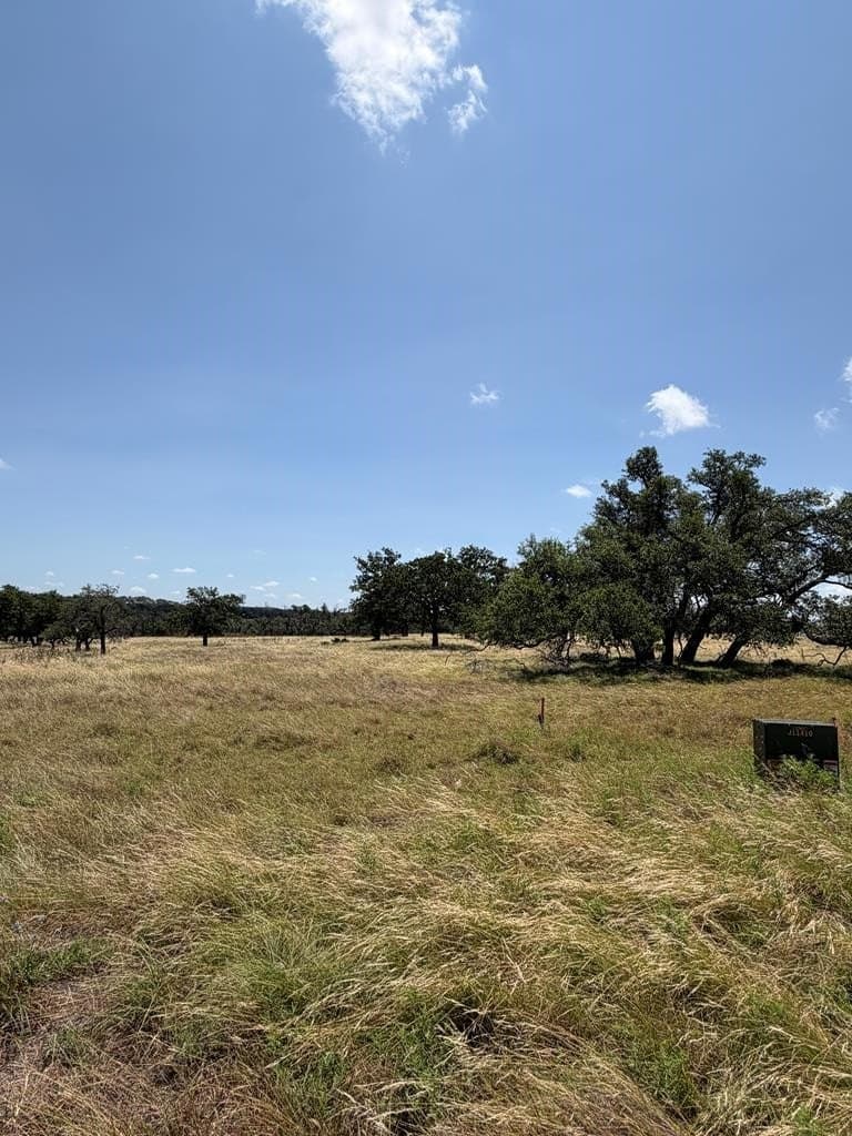 3.84 acres in Gillespie County