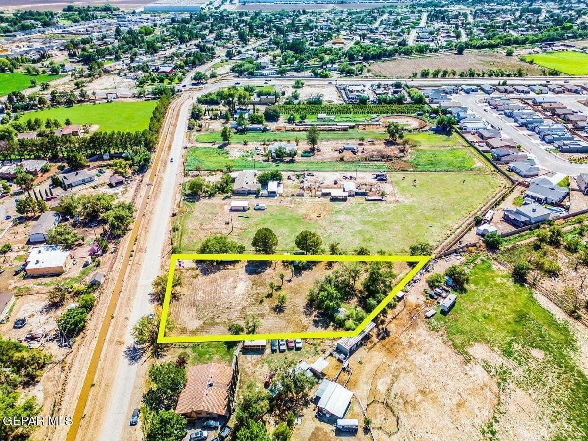 1.11 acres in El Paso County featured view