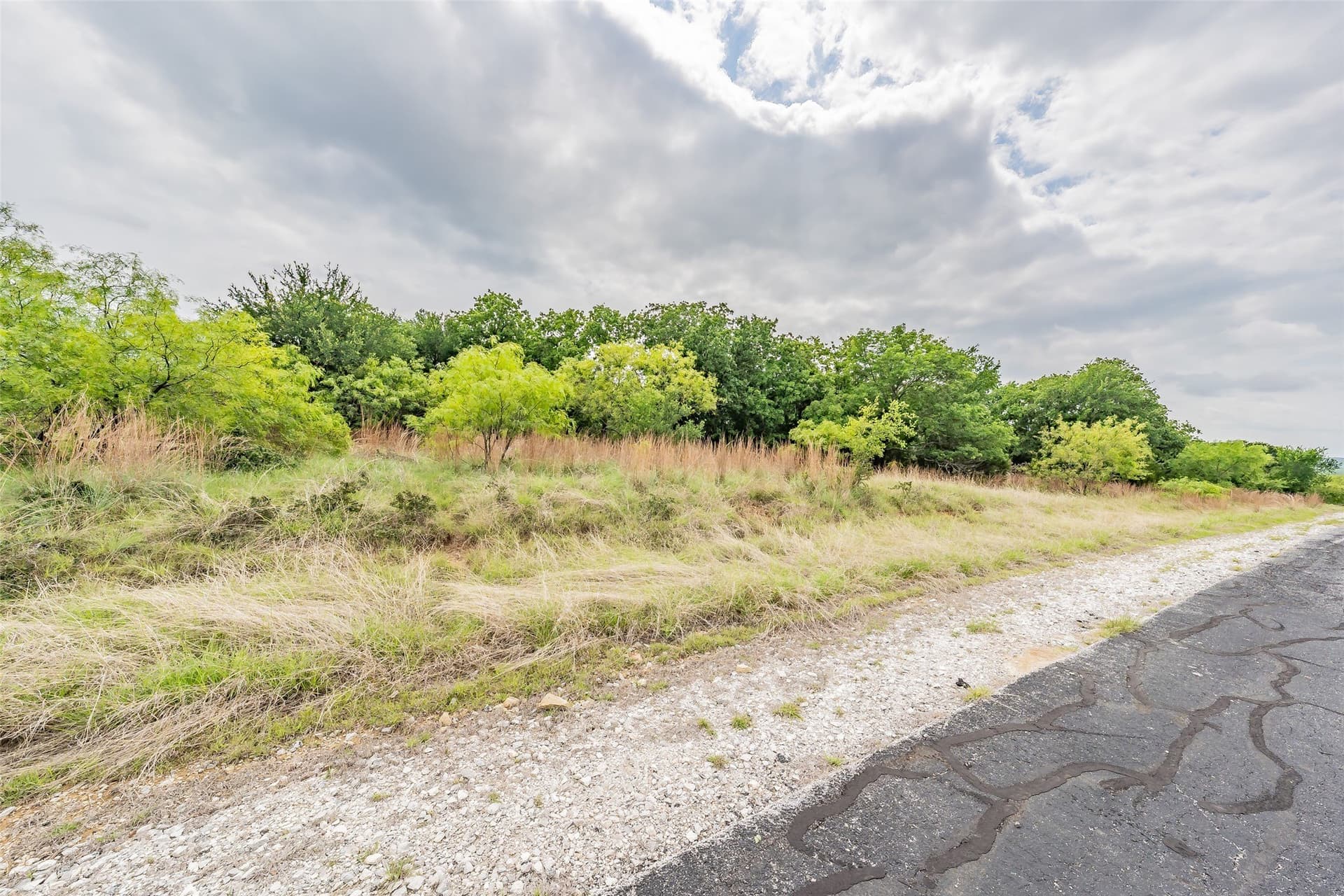 1.01 acres in Wise County - photo 3