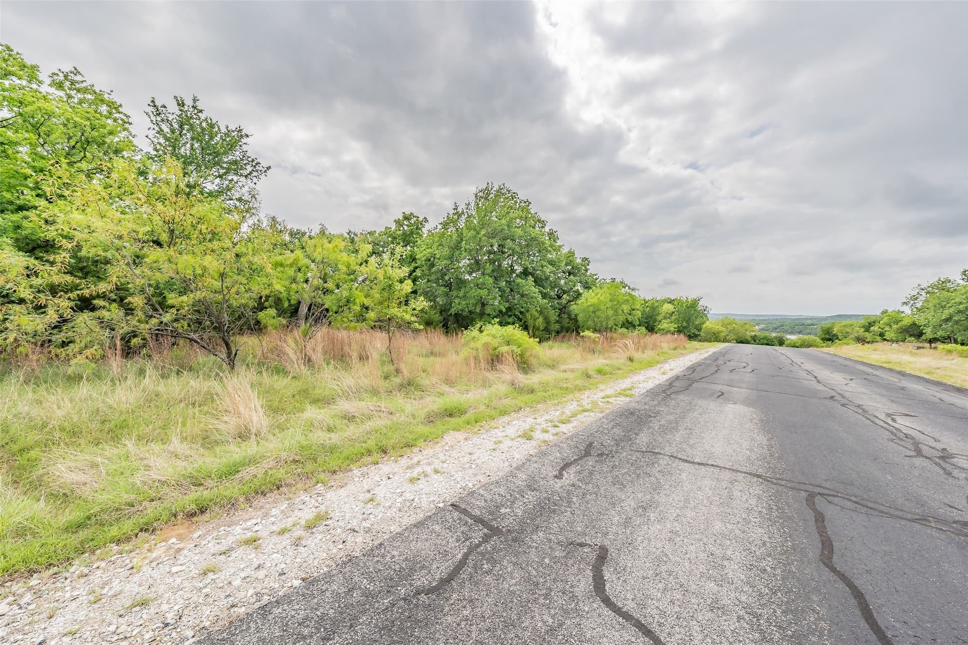 1.01 acres in Wise County - photo 8