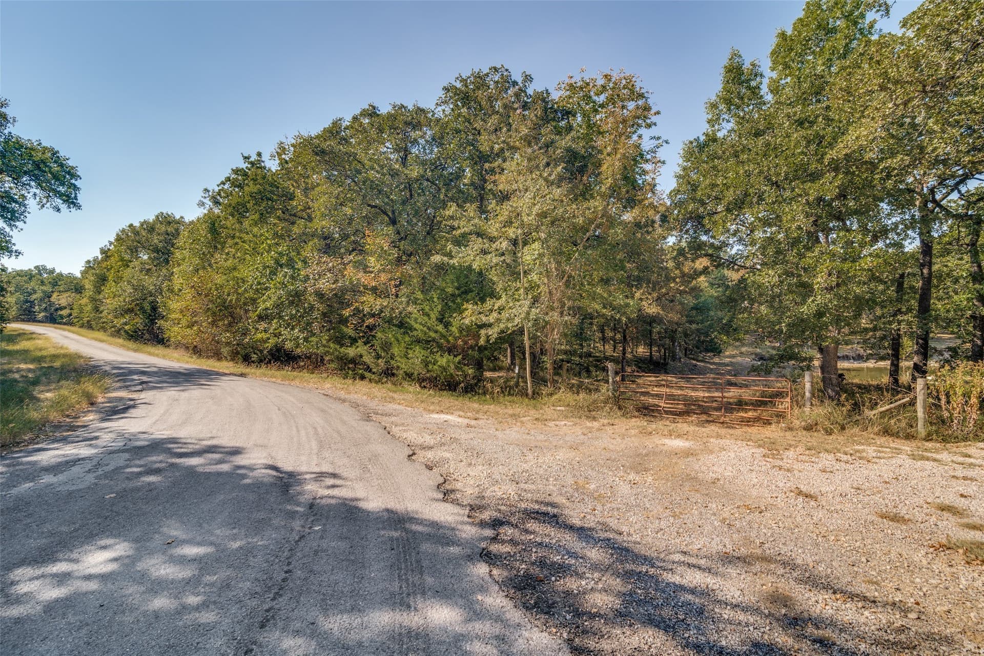 4.95 acres in Navarro County - photo 12