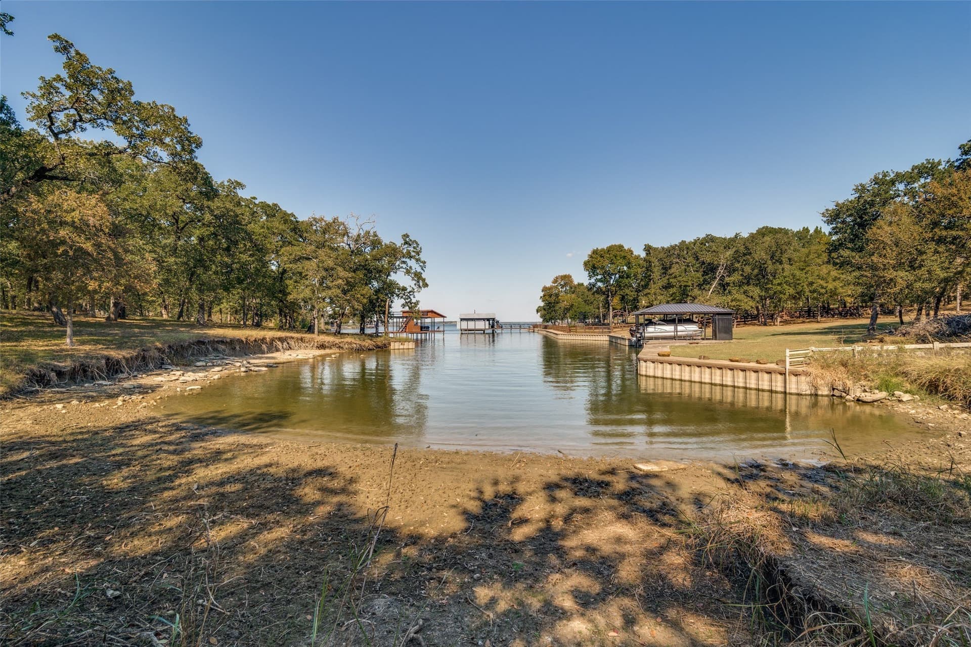 4.95 acres in Navarro County - photo 4