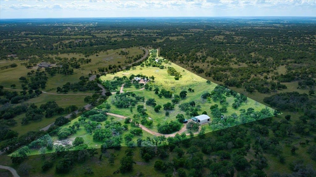 36.68 acres in Kendall County gallery image 2