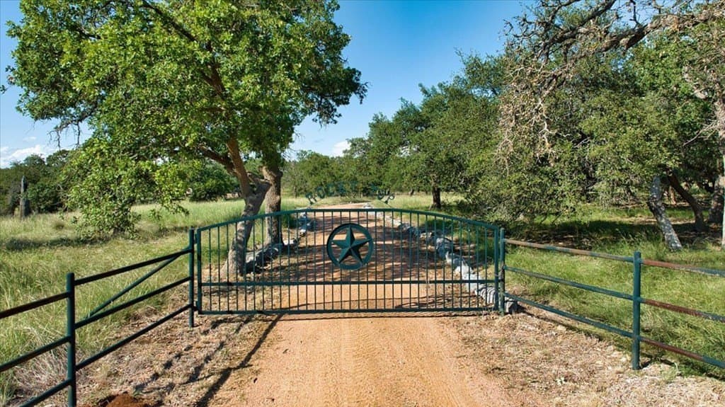 36.68 acres in Kendall County - photo 19
