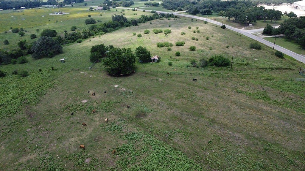 34.75 acres in Lavaca County gallery image 3