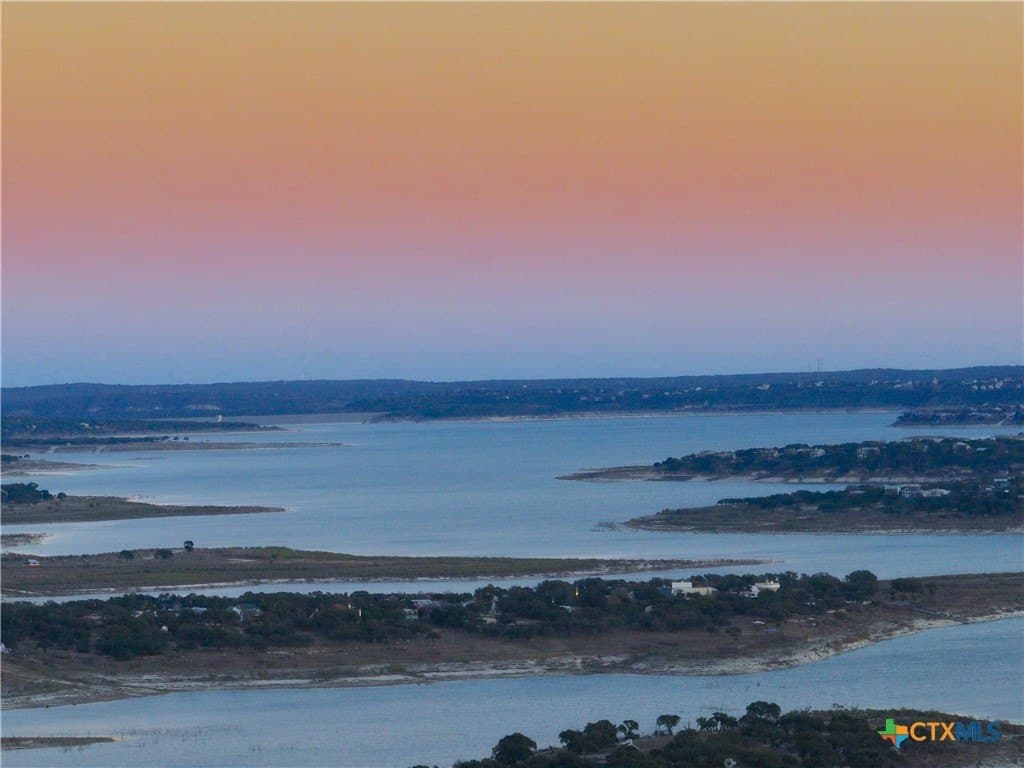 0.3 acres in Comal County - photo 19