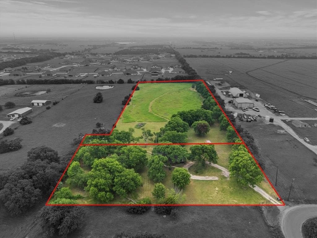 7 acres in Rockwall County
