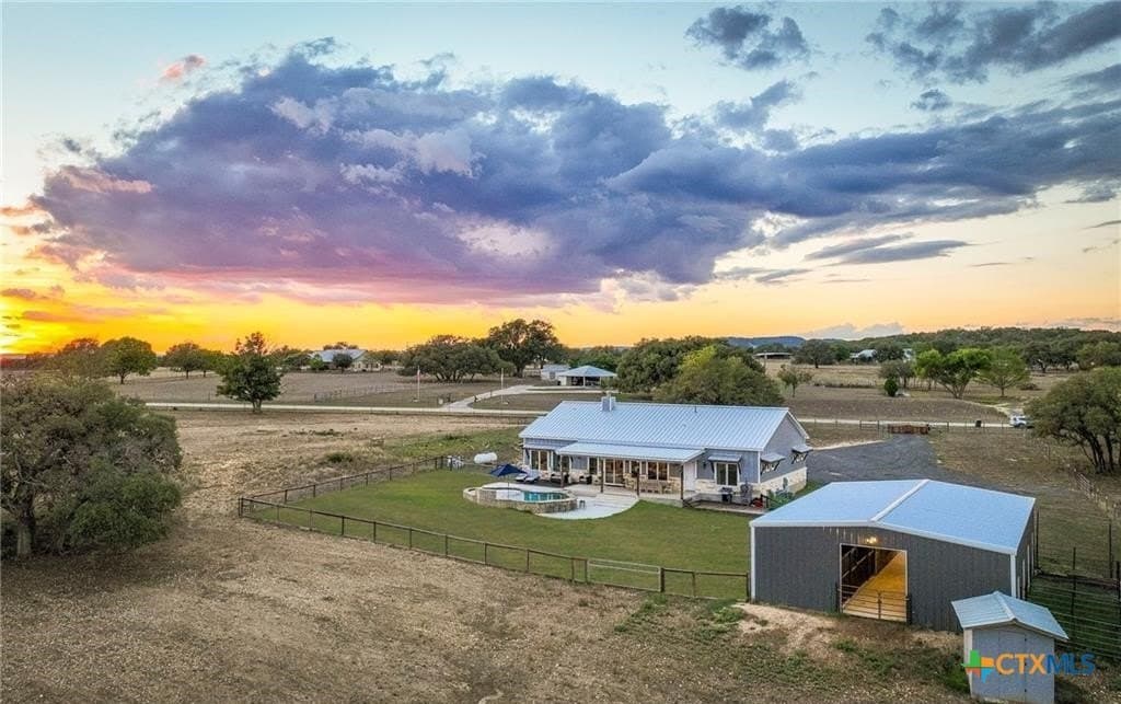 10.87 acres in Bandera County gallery image 3