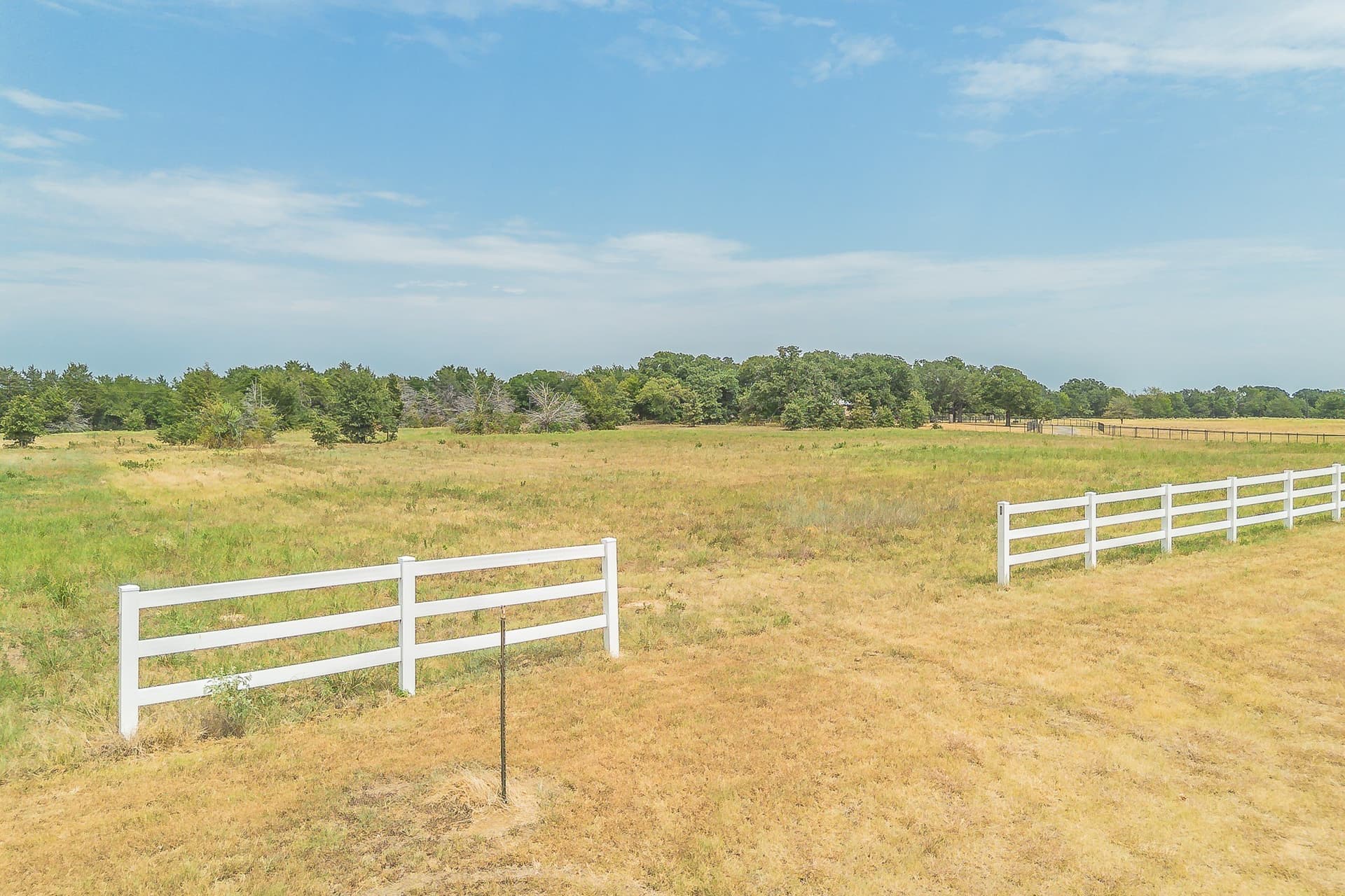 4.69 acres in Cooke County - photo 5