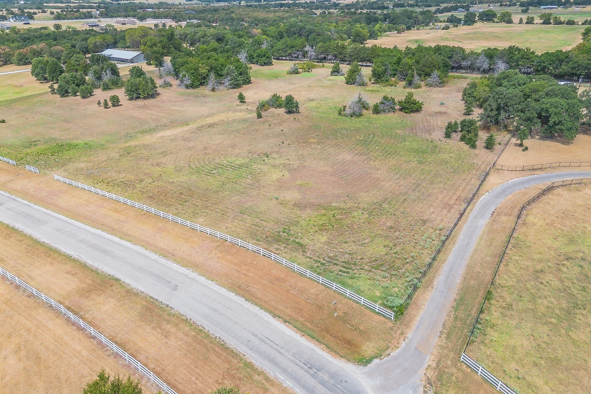 4.69 acres in Cooke County - photo 2