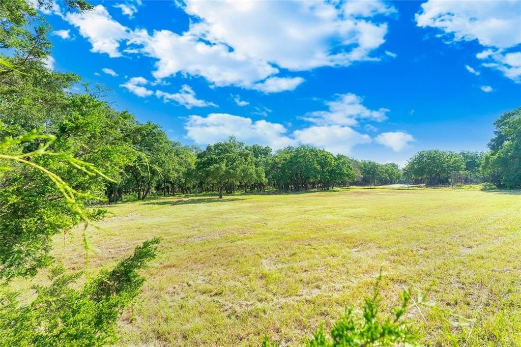 7 acres in Johnson County gallery image 3