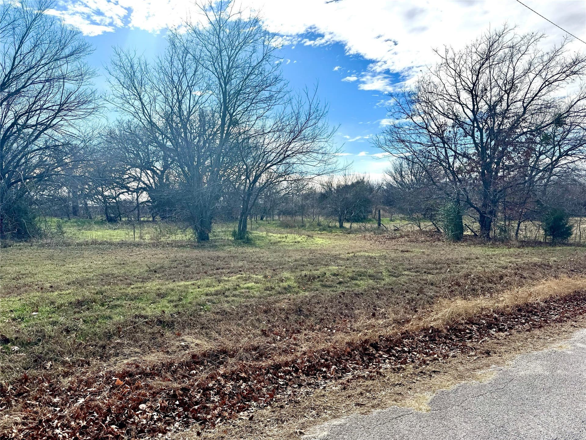 2.85 acres in Wise County - photo 2