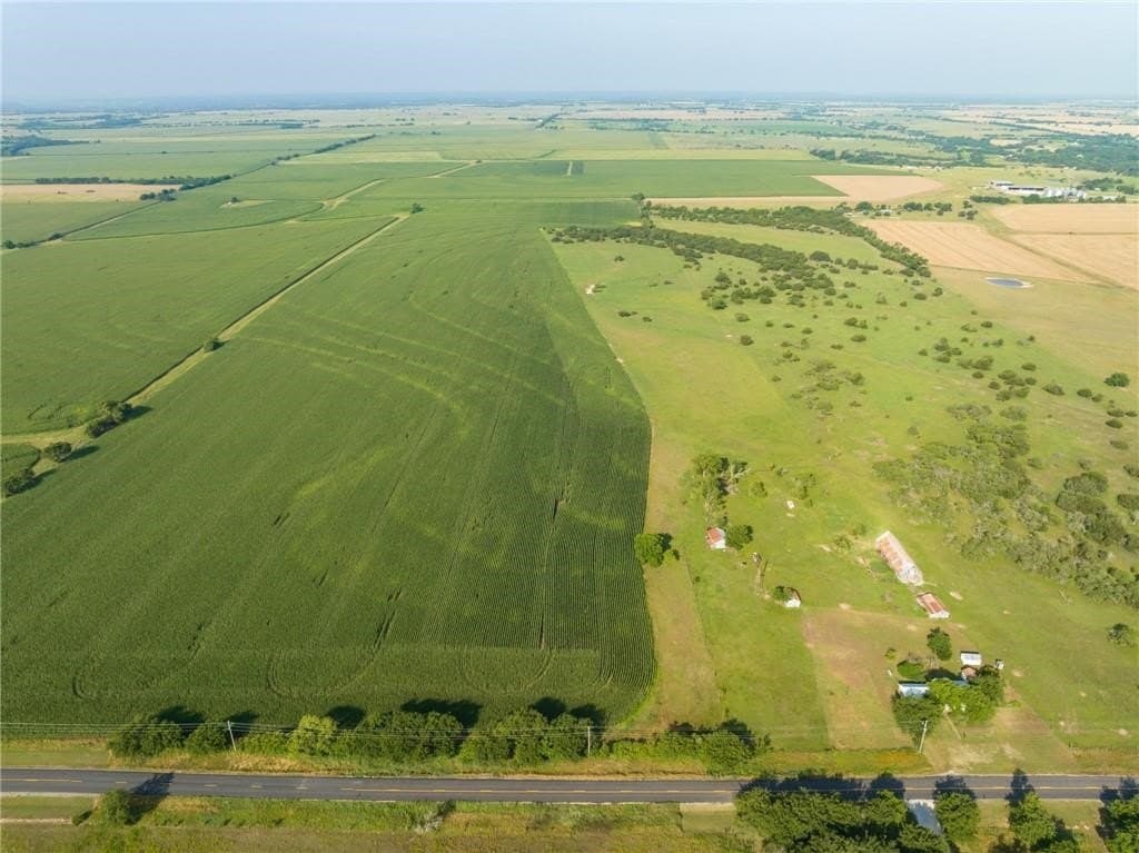 159.76 acres in McLennan County - photo 6