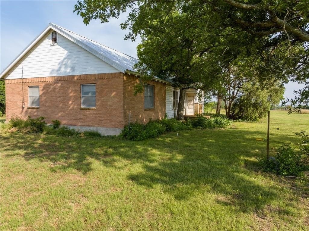 159.76 acres in McLennan County - photo 21
