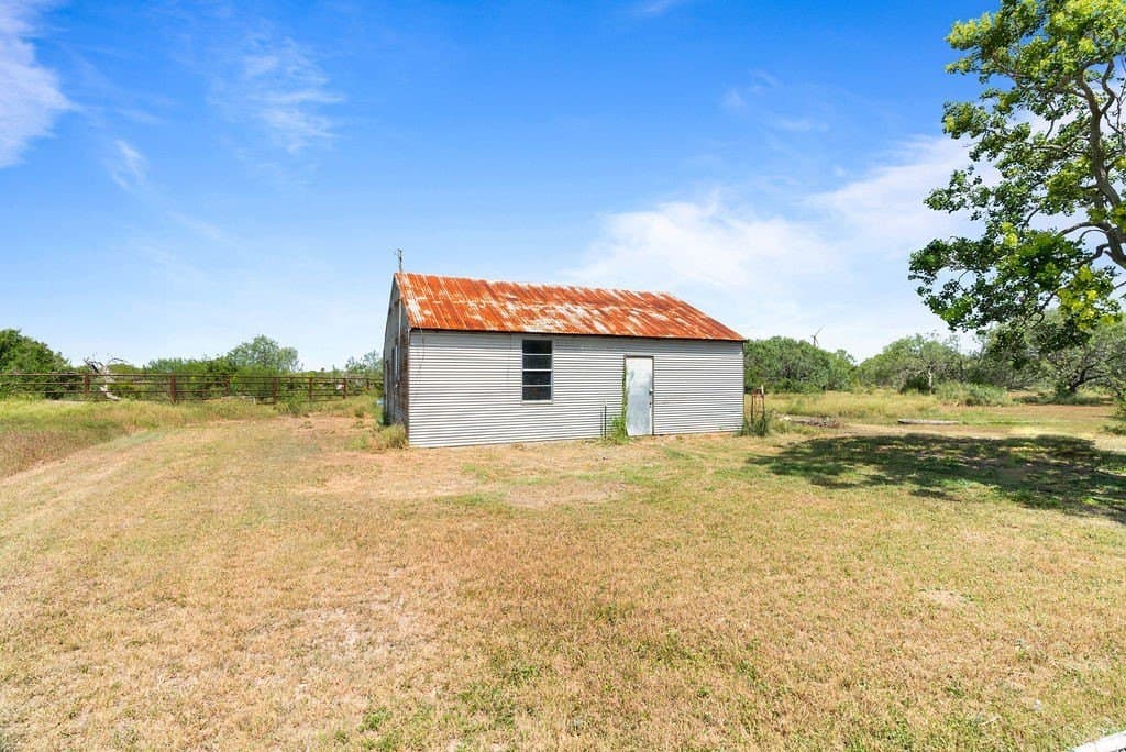15.22 acres in Nueces County - photo 11