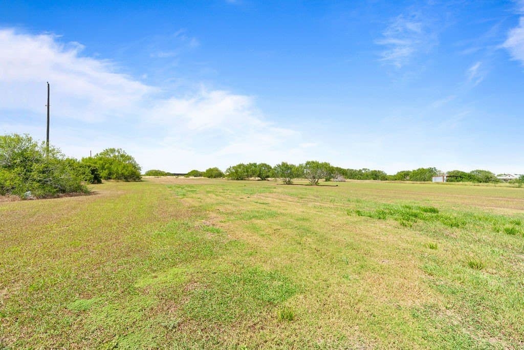 15.22 acres in Nueces County - photo 15