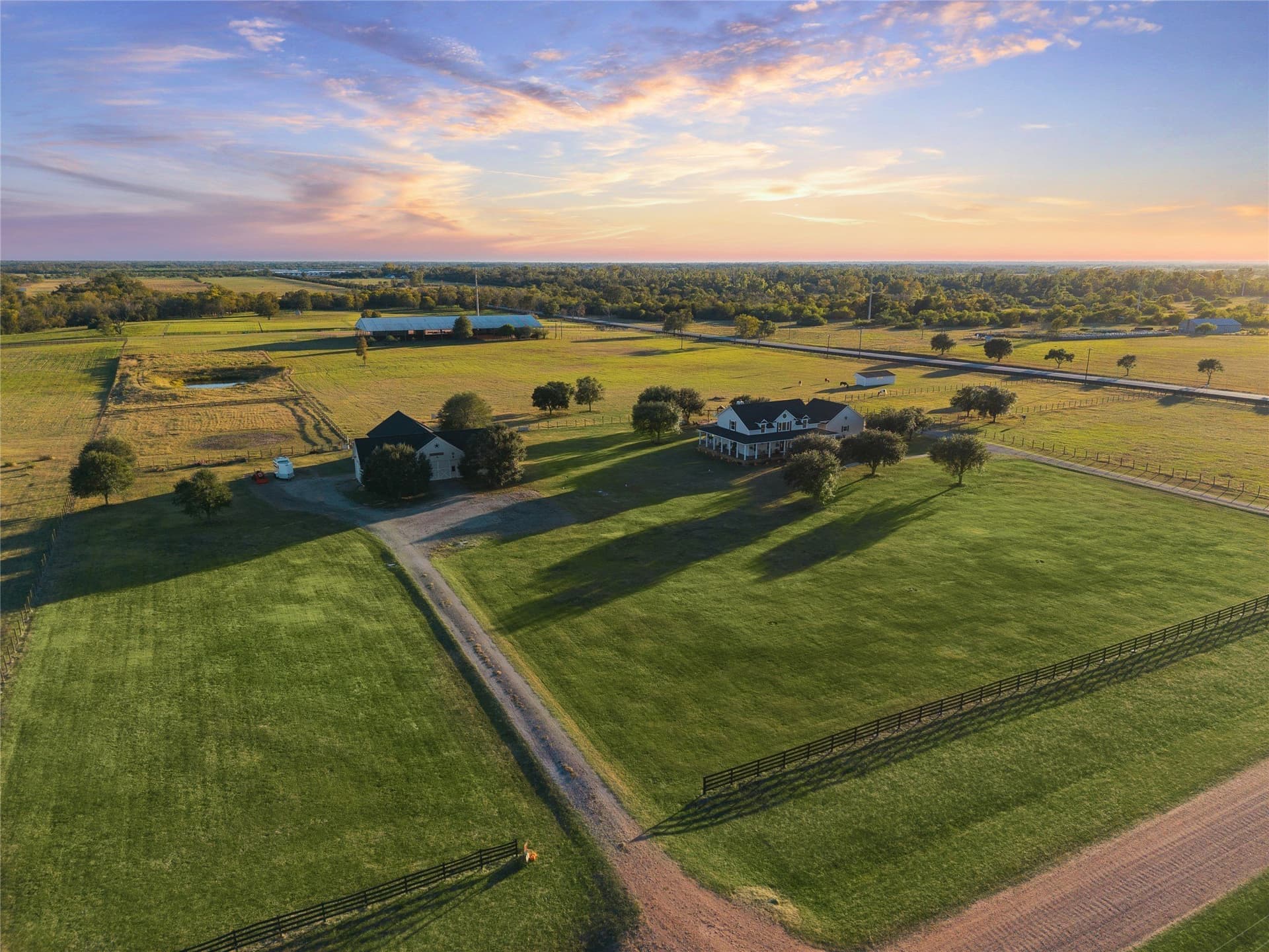 18.97 acres in Waller County - photo 2