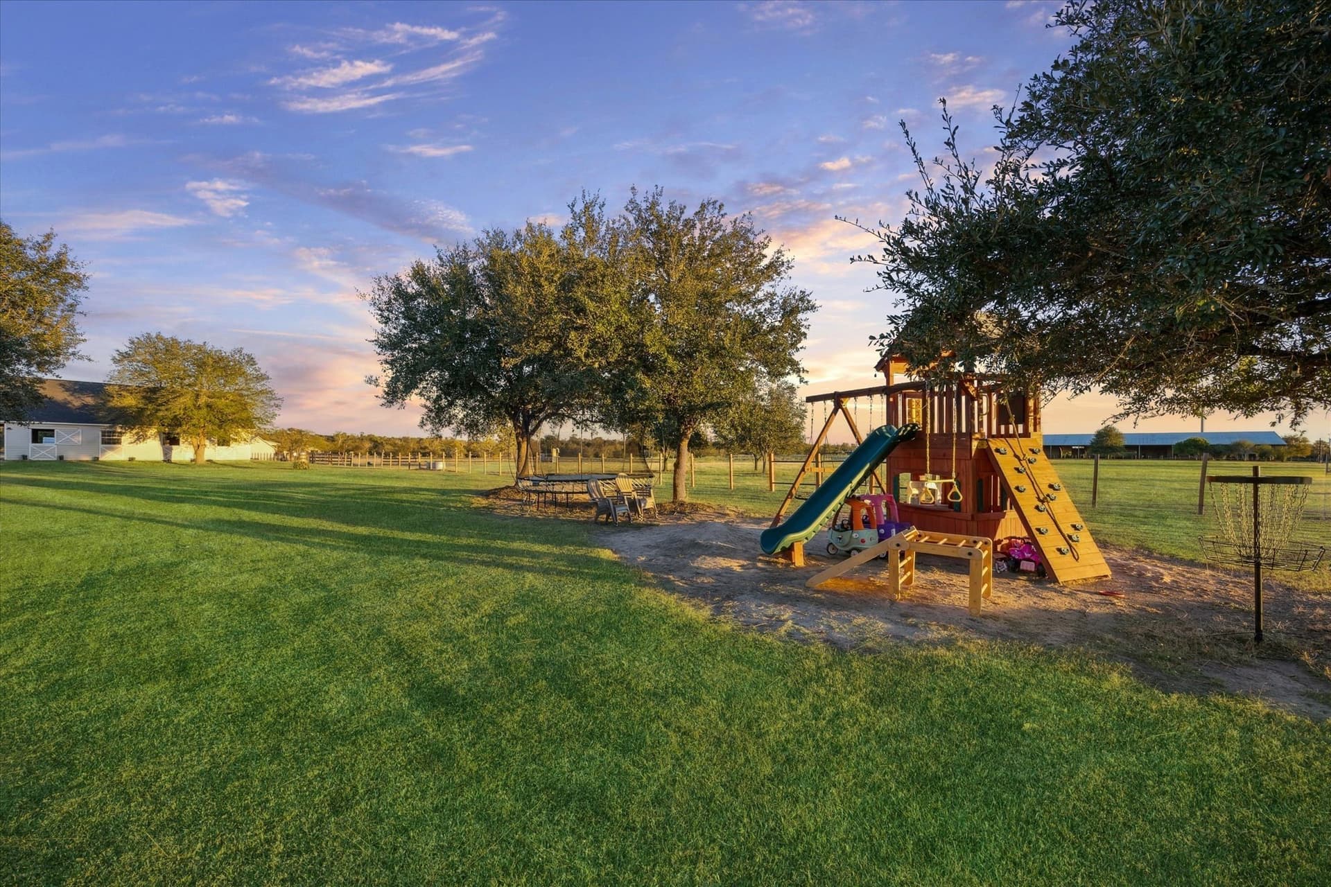 18.97 acres in Waller County - photo 37