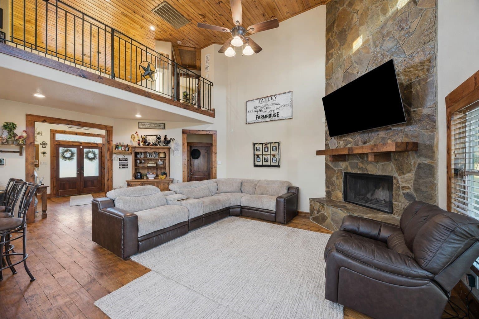 18.97 acres in Waller County - photo 12