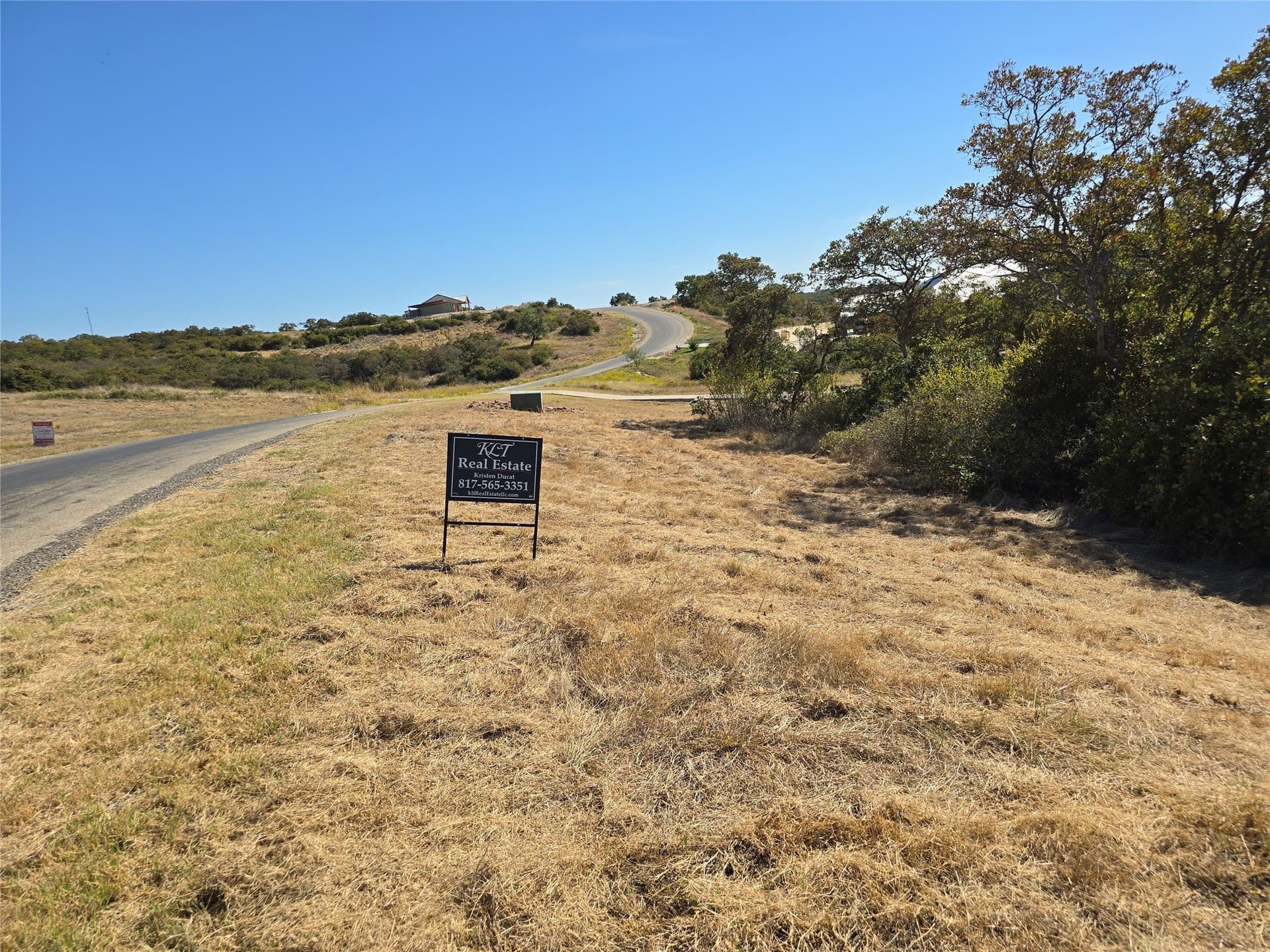 0.84 acres in Eastland County - photo 22