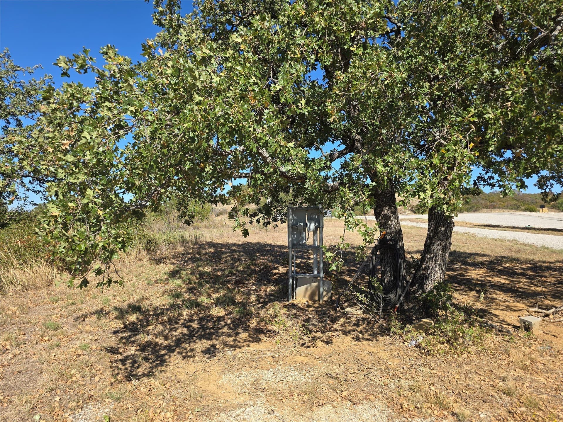 0.84 acres in Eastland County - photo 5