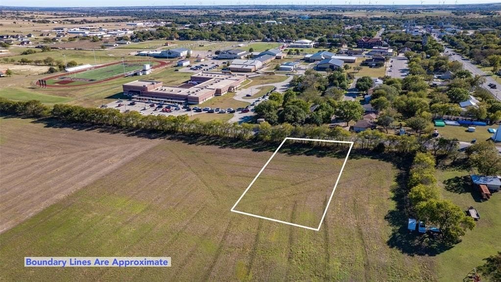 0.5 acres in Cooke County gallery image 4