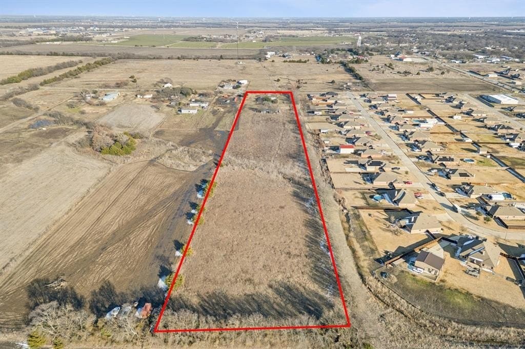 10 acres in Collin County gallery image 3