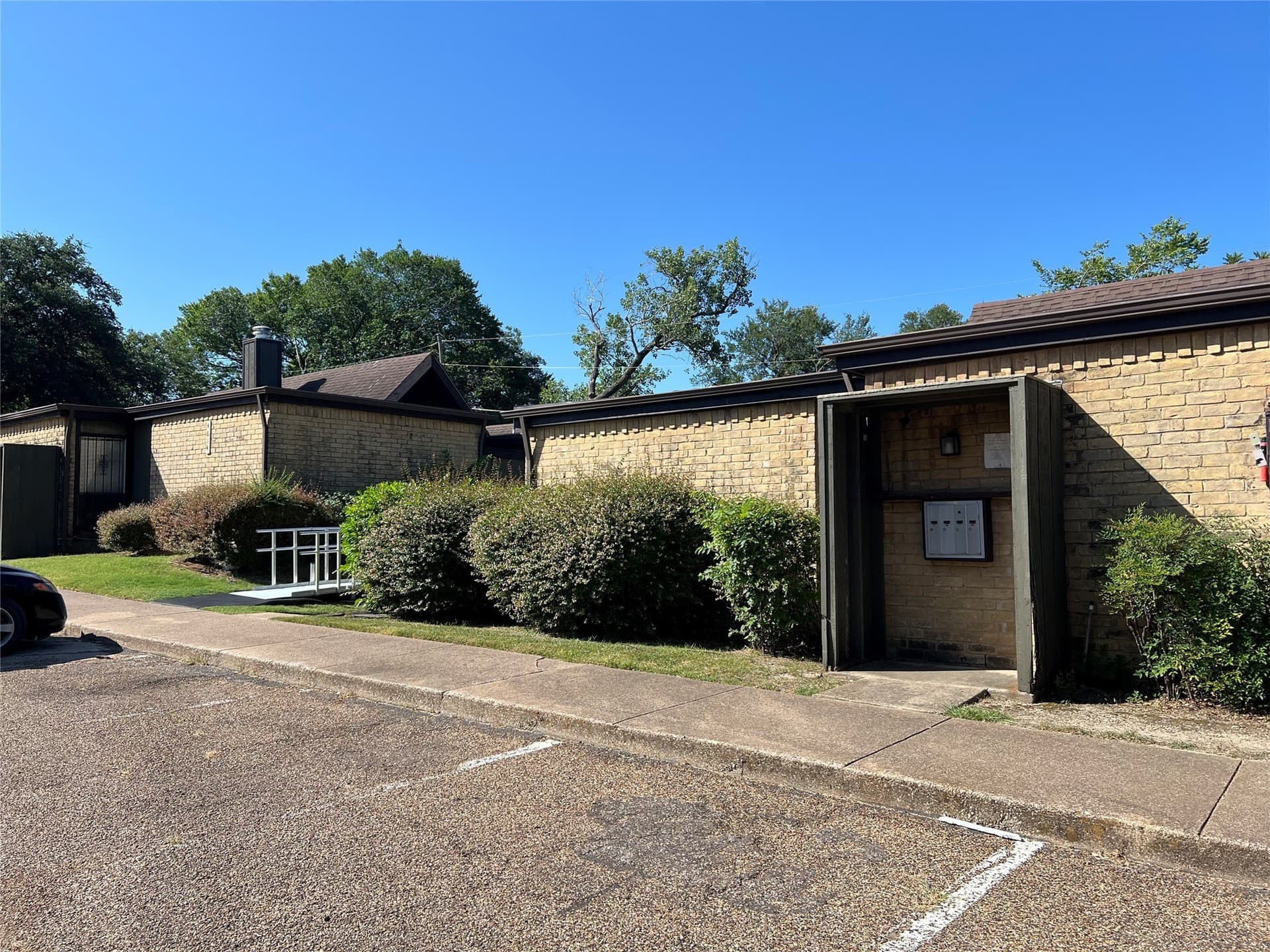 19.86 acres in Dallas County gallery image 2