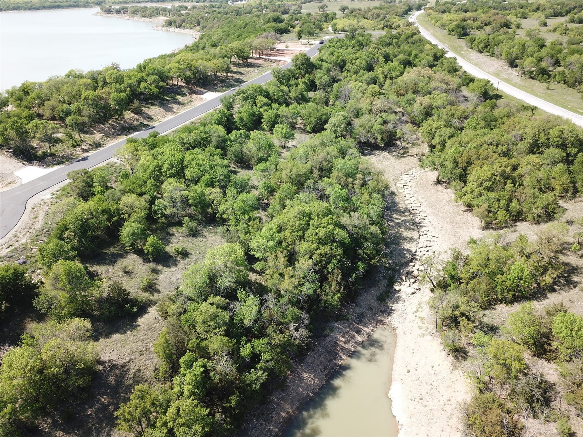 1.06 acres in Wise County - photo 11