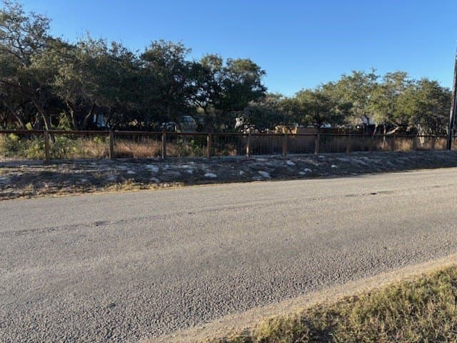 1 acres in Texas County - photo 4