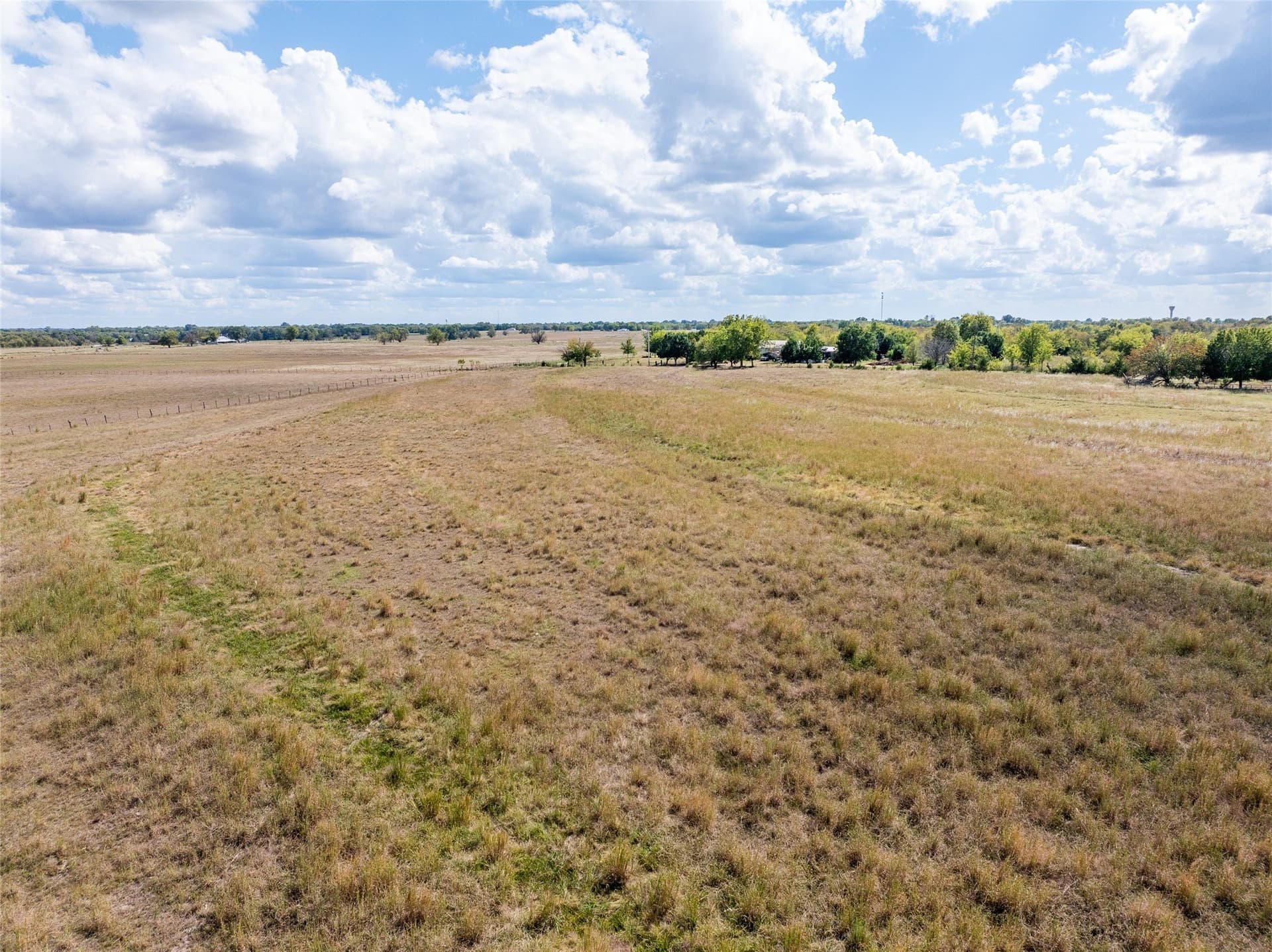 327.06 acres in Lamar County - photo 4