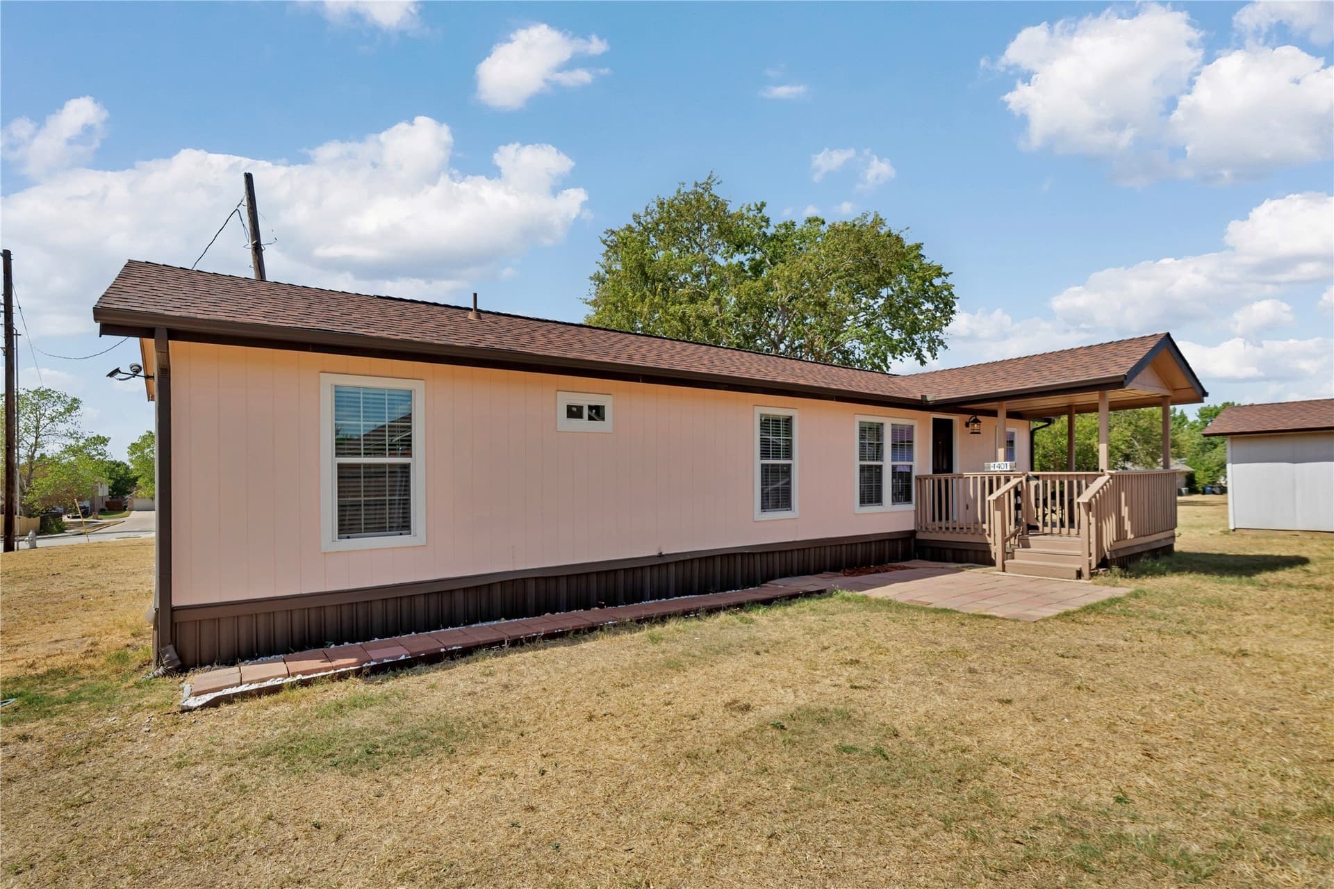 25 acres in Tarrant County - photo 3