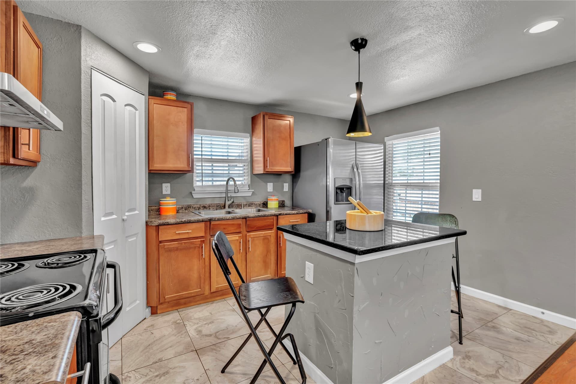 25 acres in Tarrant County - photo 10