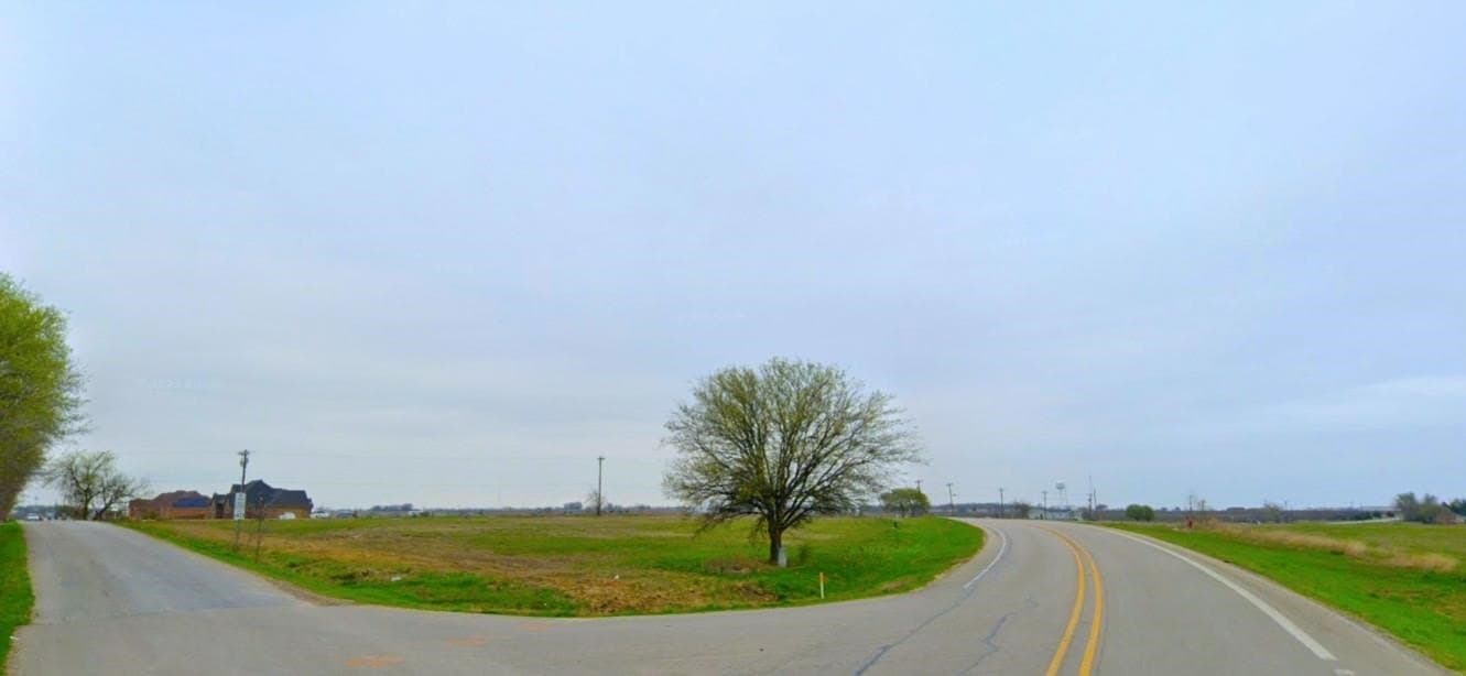 2.92 acres in Johnson County - photo 3