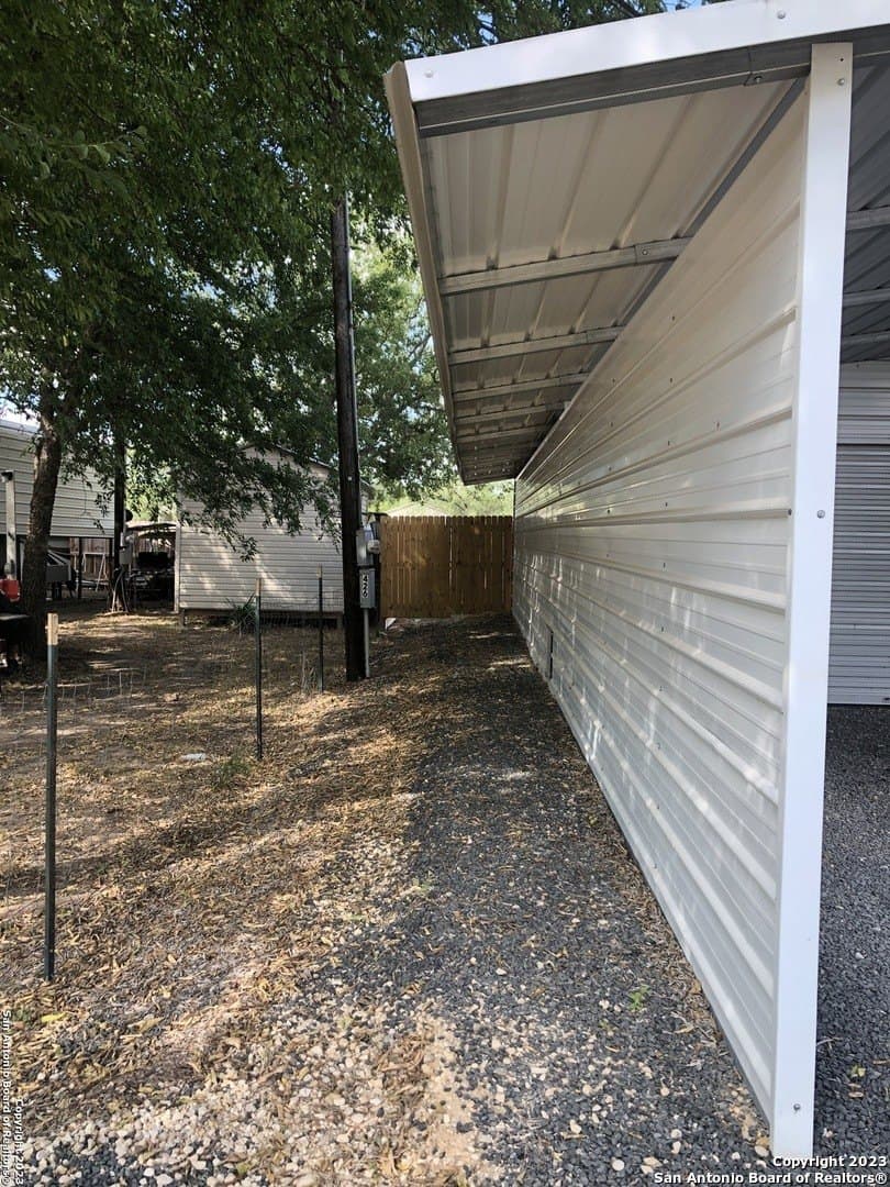 0.12 acres in Bandera County gallery image 4