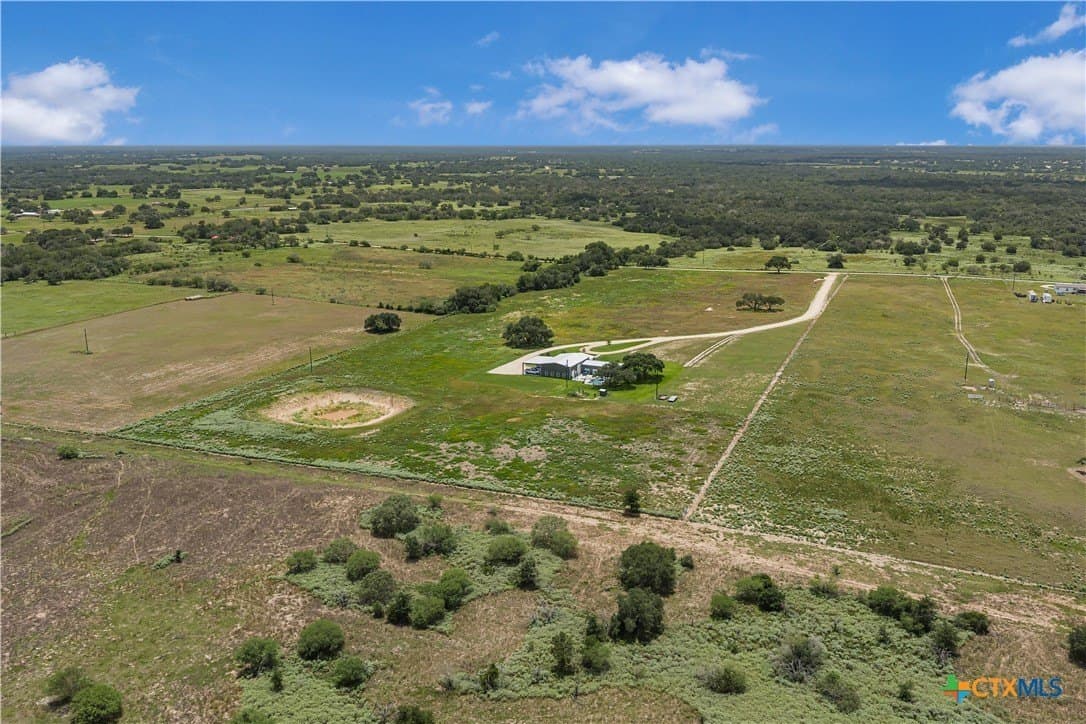 20.48 acres in DeWitt County - photo 45