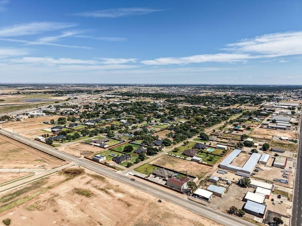 0.86 acres in Lubbock County - photo 4