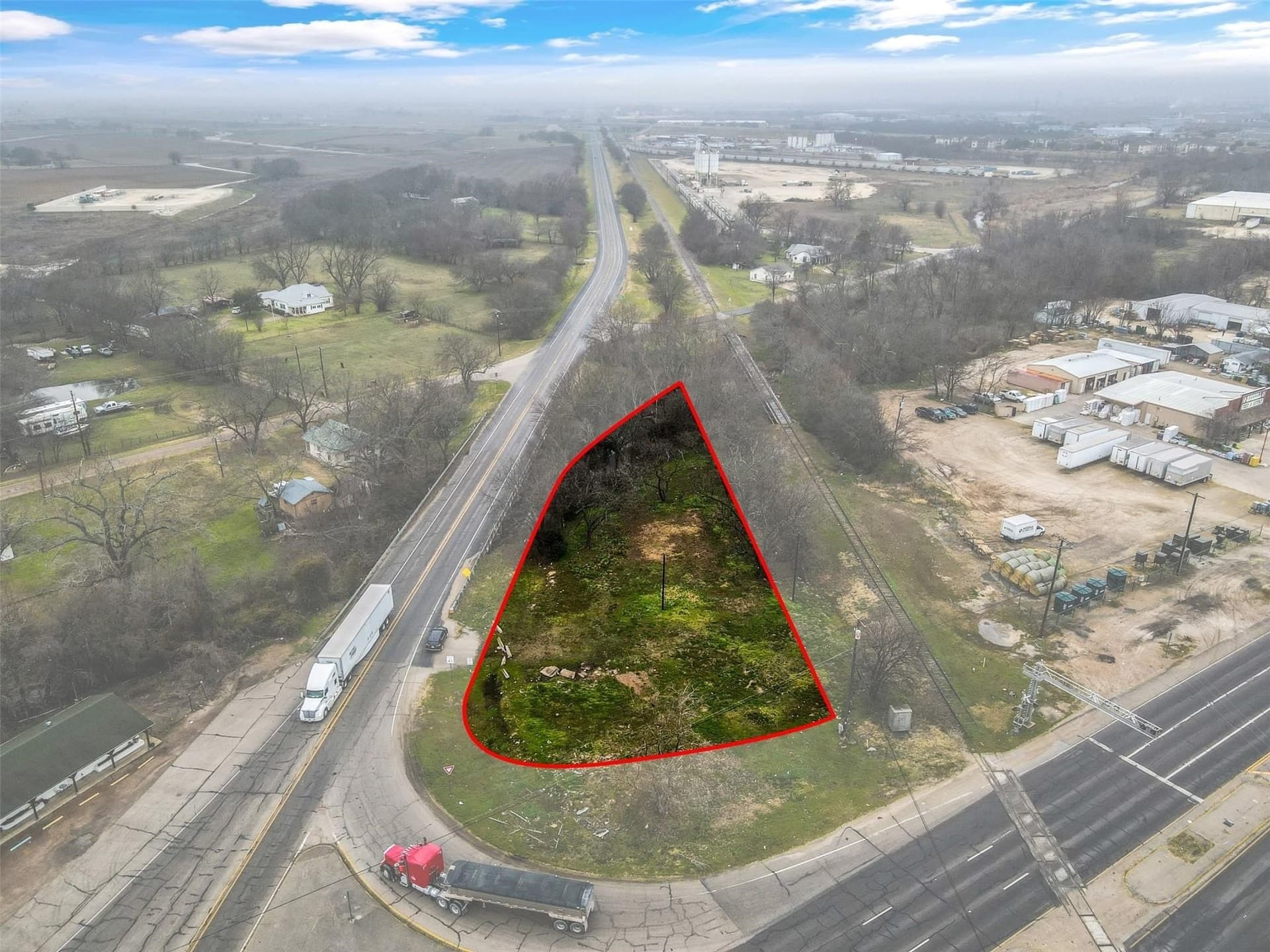 0.74 acres in Johnson County - photo 9