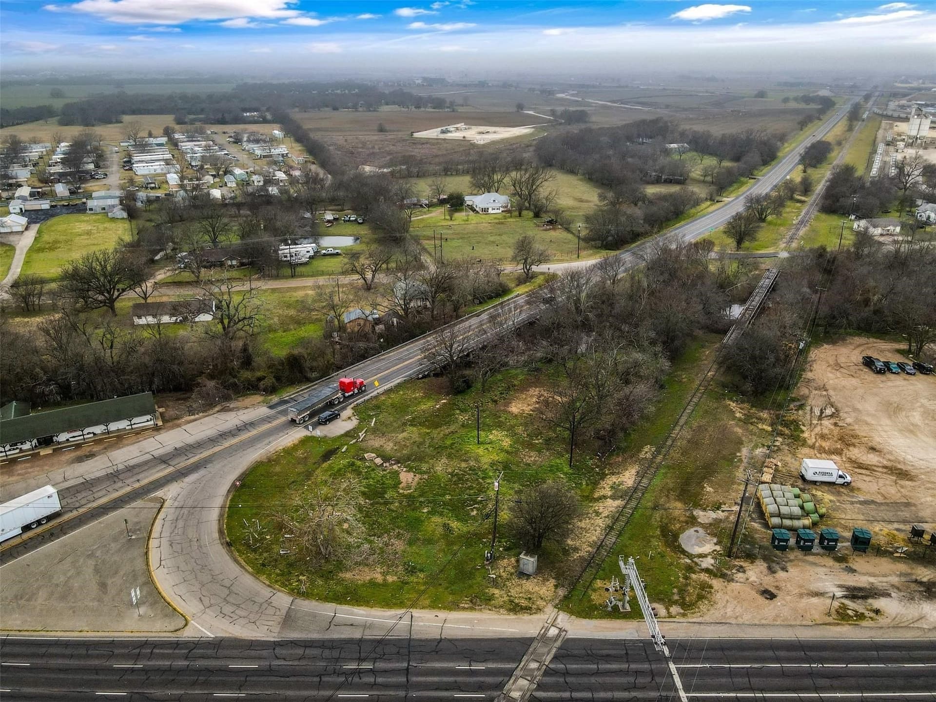 0.74 acres in Johnson County - photo 2