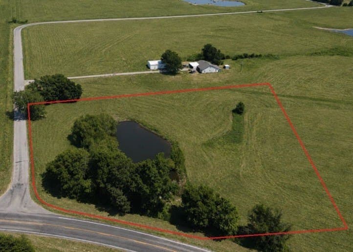 4.28 acres in Lamar County - photo 2
