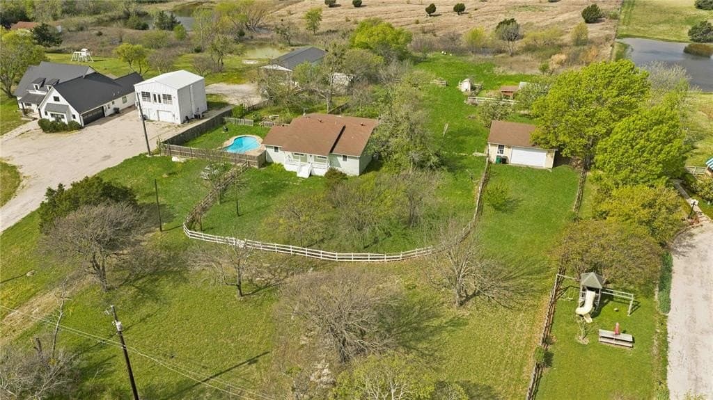 10 acres in Collin County gallery image 3