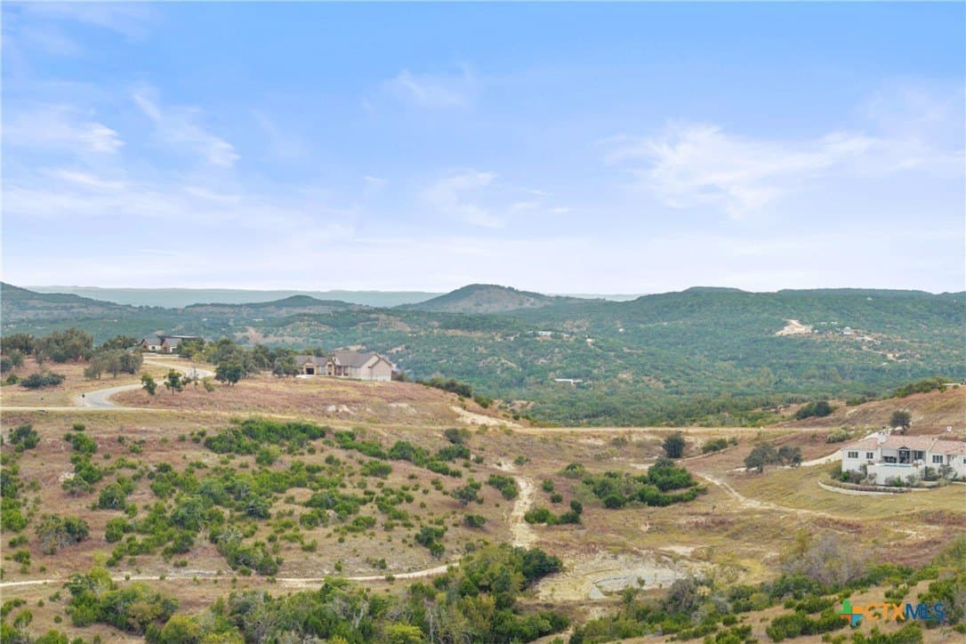 7.66 acres in Blanco County gallery image 3