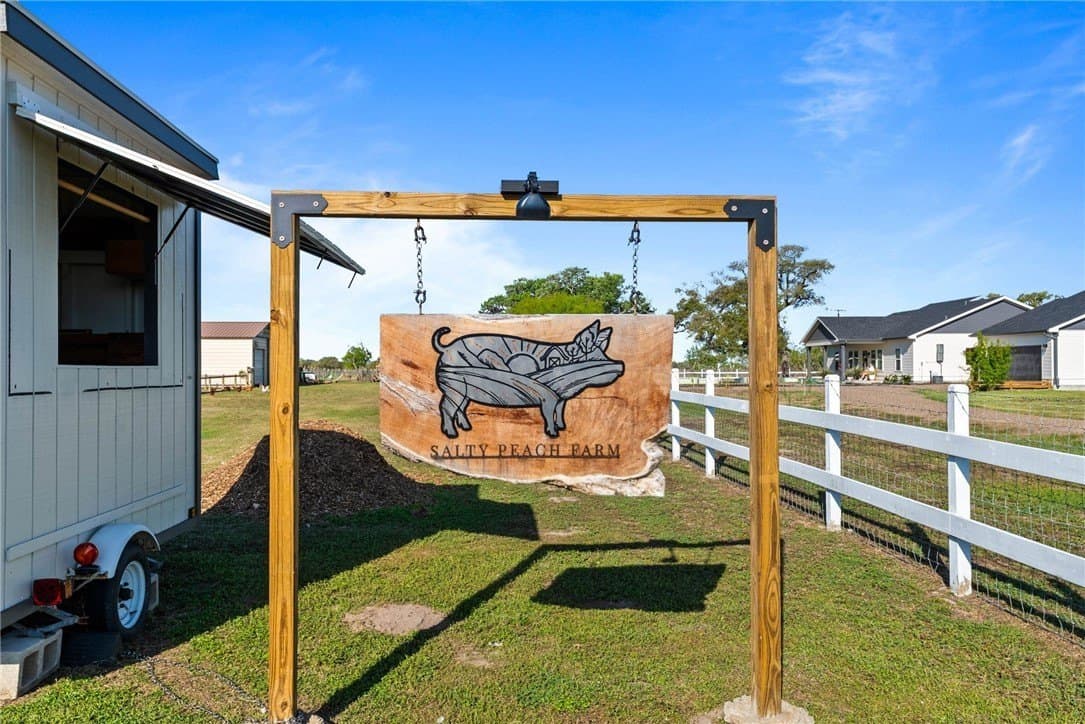 47,263 acres in Aransas County - photo 3