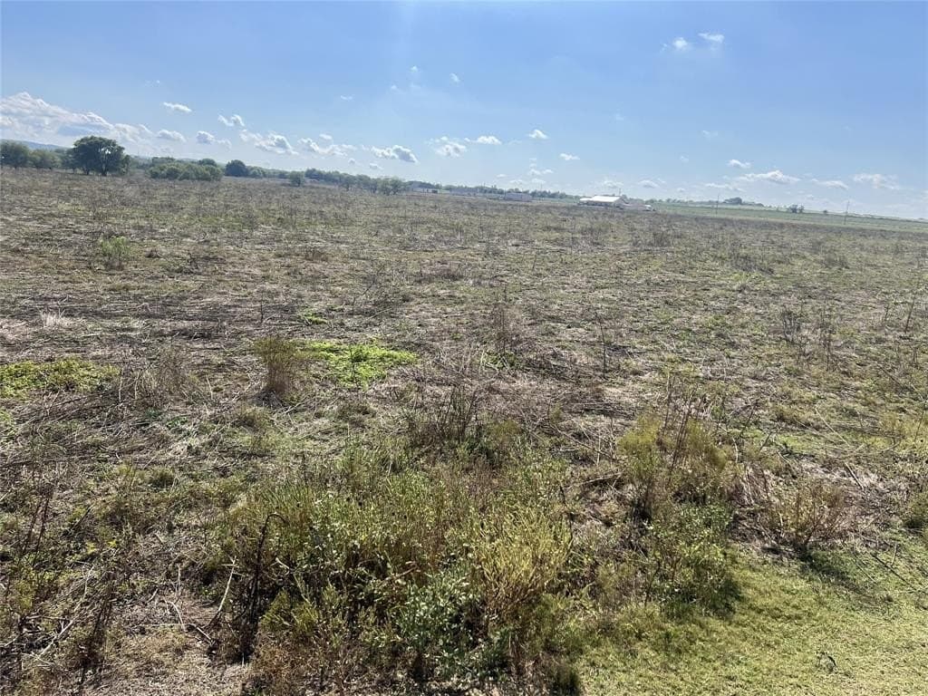 10.09 acres in Hill County gallery image 3