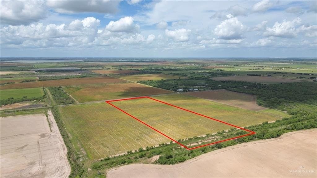12.79 acres in Willacy County gallery image 3