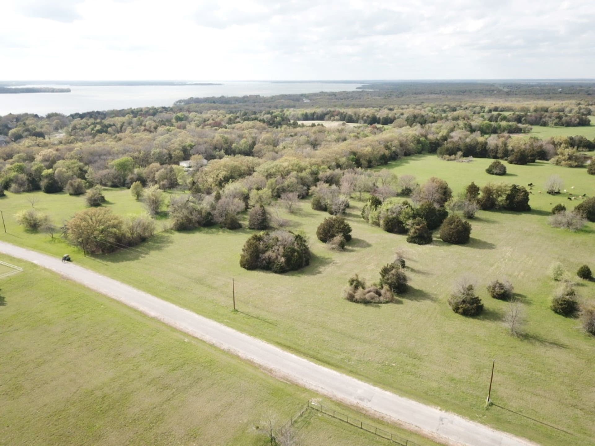5.27 acres in Navarro County - photo 10