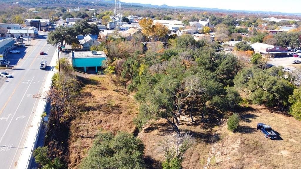 1.32 acres in Bandera County gallery image 2