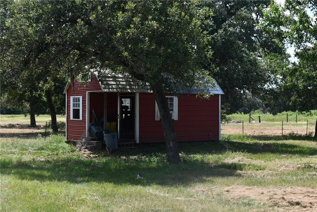 15 acres in Limestone County - photo 2